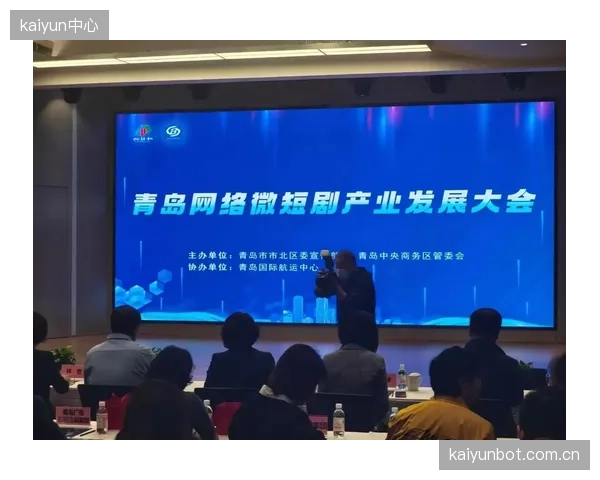 各自为战的俱乐部媒体中心：在联赛统一的视听制作外重复建设，造成了昂贵的人力与设备浪费